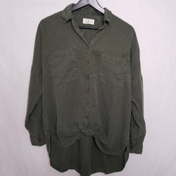 Lou  Grey Galaxy front tie shirt - Picture 6 of 10